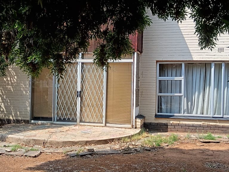To Let 4 Bedroom Property for Rent in Universitas Free State